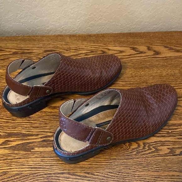 Ariat Women's Brown Woven Shoes - Picture 3 of 7